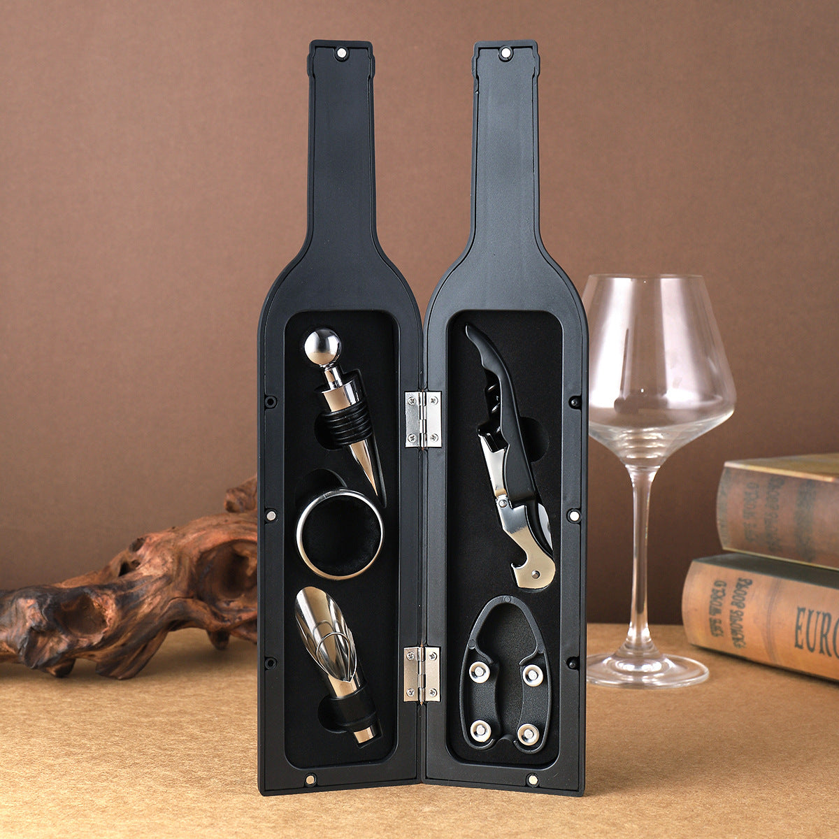 Coffret Accessoires Vin en Forme de Bouteille